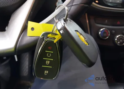 2018 Chevrolet Trax Lt from USA, damaged, VIN 3GNCJPSB8JL293546